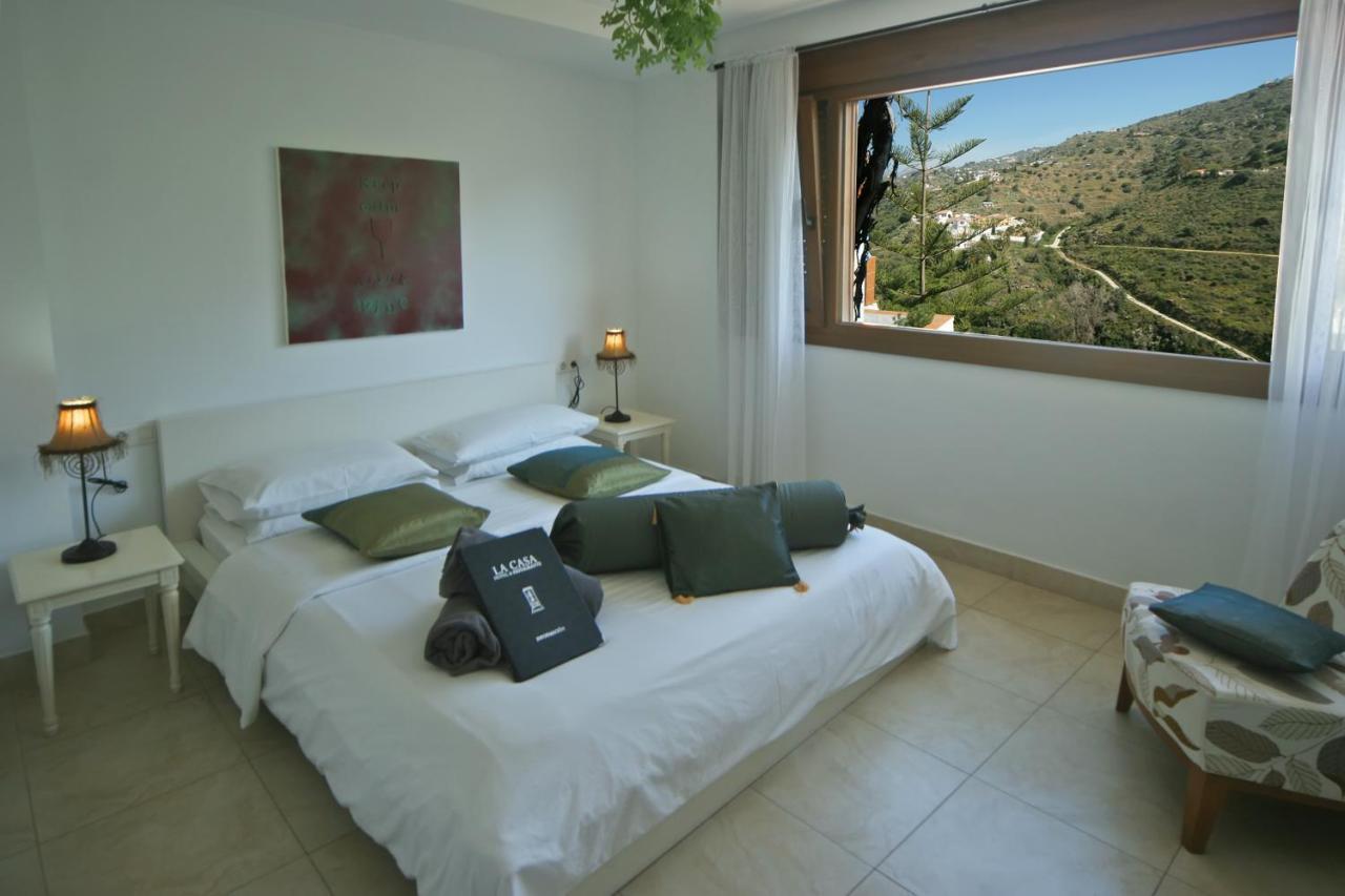 Habitación Doble con vistas a la montaña